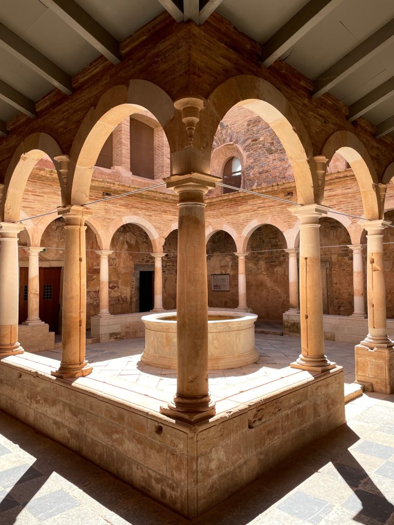 Claustro de Scala Dei